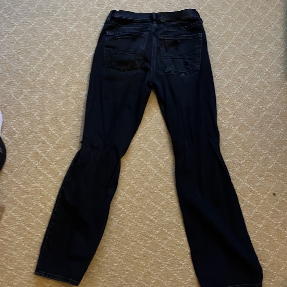 Amazing pair of jeans! I love them but they are way to big! - Picture 2 of 2